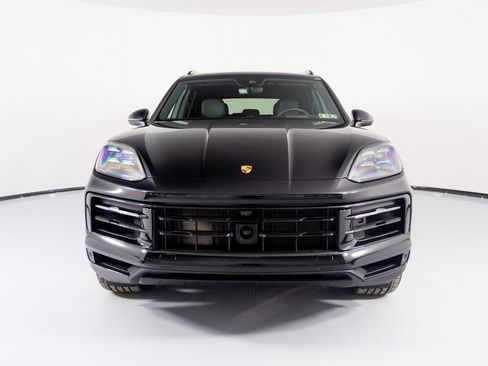 New 2026 Porsche Cayenne S image 7