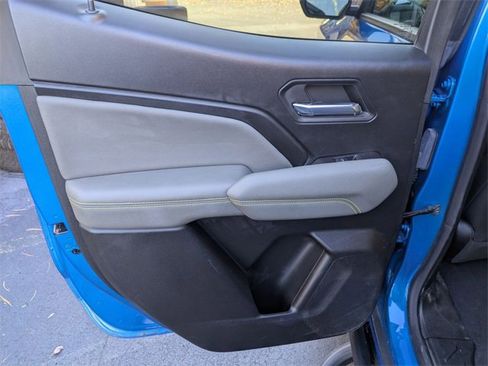 Used 2024 Chevrolet Colorado ZR2 w/ ZR2 Convenience Package III image 29