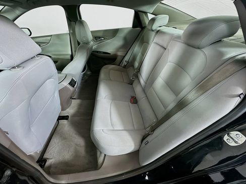 Used 2024 Chevrolet Malibu LT FWD image 33