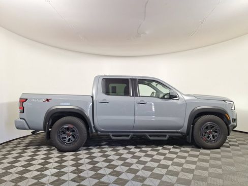 Used 2025 Nissan Frontier Pro-X RWD image 4