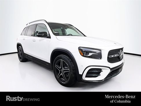 New 2026 Mercedes-Benz GLB 250 4MATIC image 1