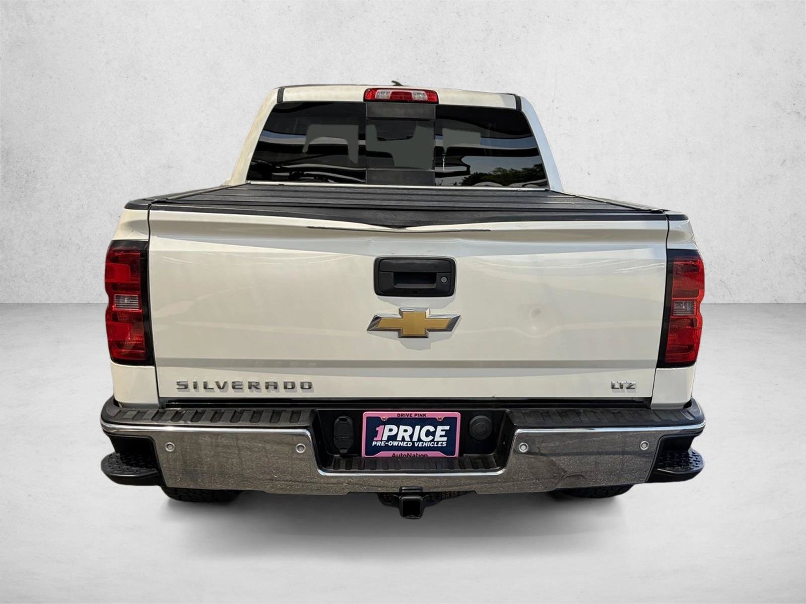 Used 2014 Chevrolet Silverado 1500 LTZ Z71 w/ LTZ Plus Package AWD/4WD image 3