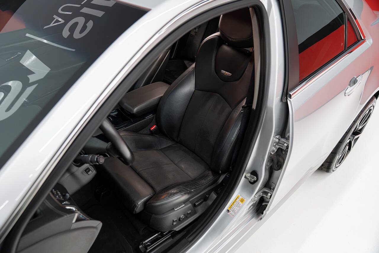 Used 2010 Cadillac CTS V RWD image 41