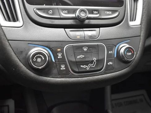 Used 2020 Chevrolet Malibu RS image 31