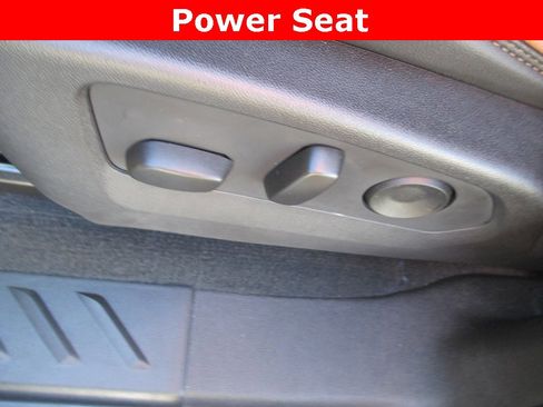 Certified 2025 GMC Canyon AT4 w/ Technology Plus Package image 25