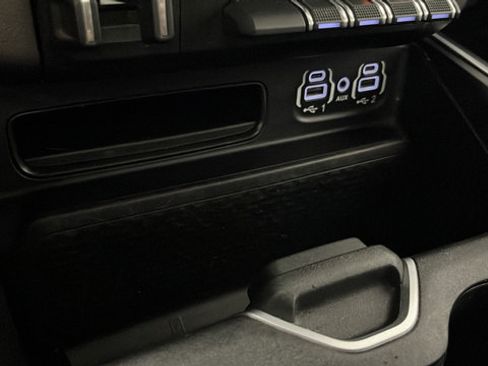 Used 2020 RAM 1500 Big Horn AWD/4WD image 32