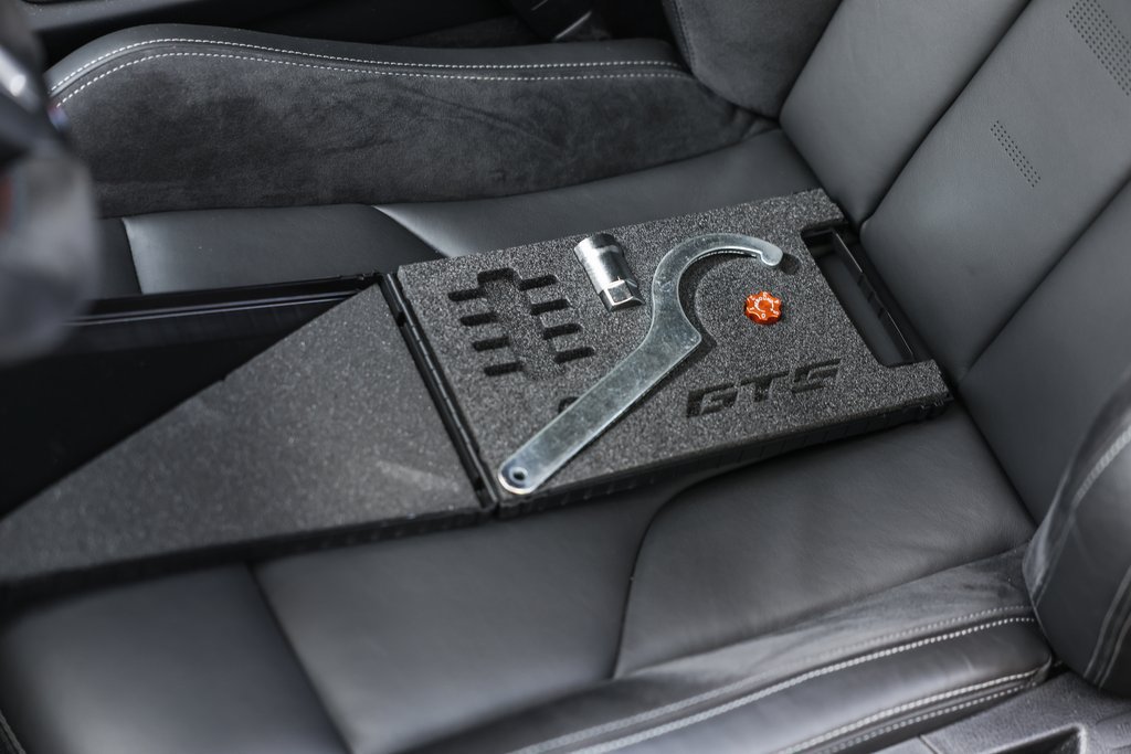 Used 2016 BMW M4 GTS RWD image 17