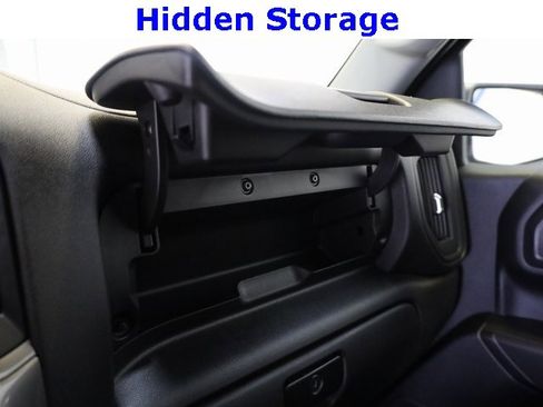 Used 2022 Chevrolet Silverado 1500 Custom image 27