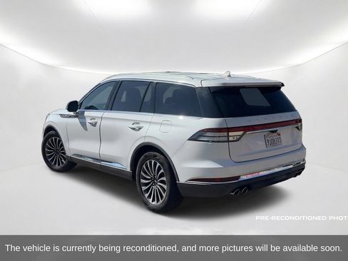 Used 2020 Lincoln Aviator Reserve w/ Class IV Trailer Tow Package RWD image 8
