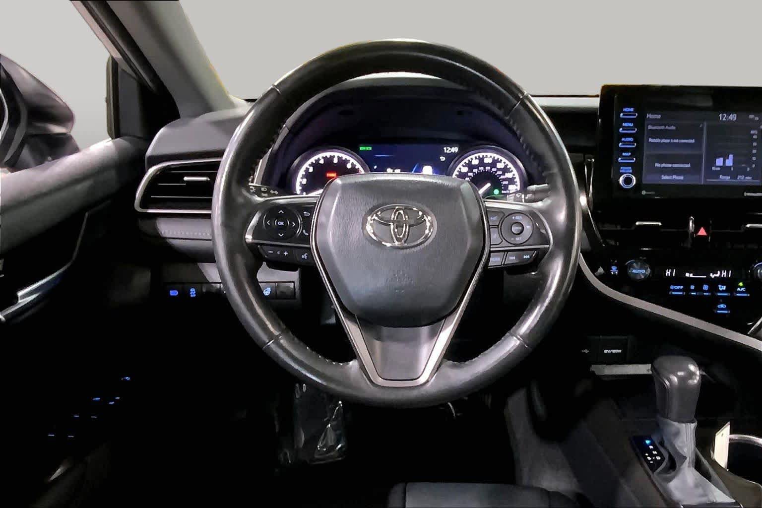 Used 2024 Toyota Camry SE w/ Cold Weather Package AWD/4WD image 6