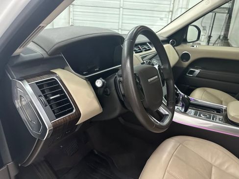Used 2018 Land Rover Range Rover Sport Supercharged AWD/4WD image 13