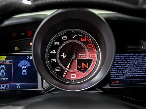 Used 2022 Ferrari F8 Tributo RWD image 31