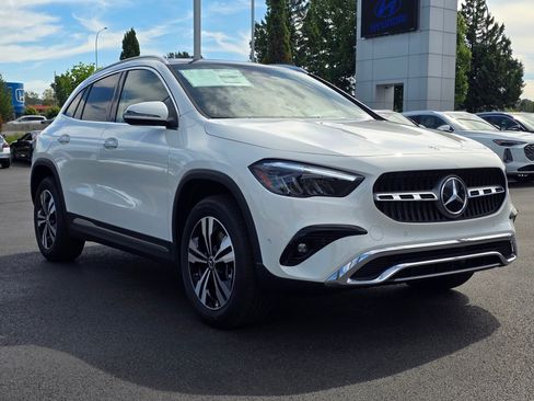 New 2026 Mercedes-Benz GLA 250 4MATIC image 8