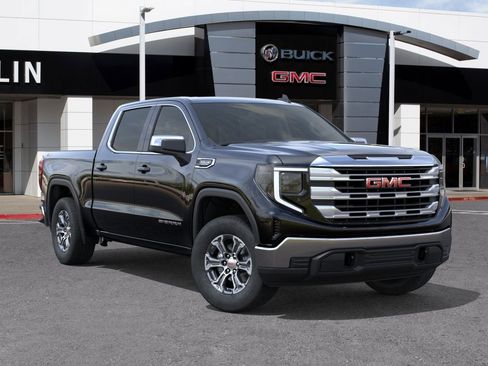 New 2026 GMC Sierra 1500 SLE image 2