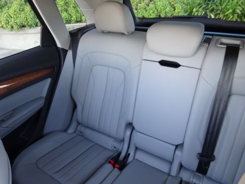 Used 2022 Audi Q5 2.0T Premium Plus AWD/4WD image 14