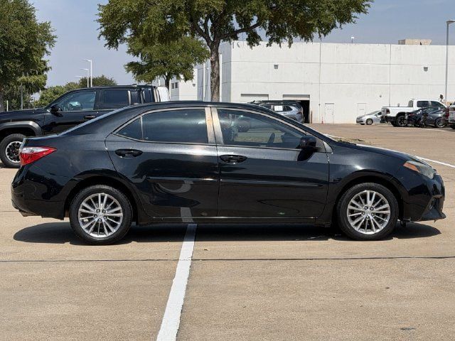 Used 2014 Toyota Corolla LE Premium w/ Driver Convenience Package FWD image 3