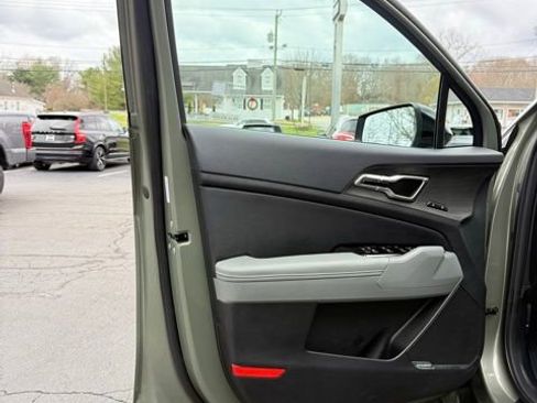 Used 2025 Kia Sportage X-Line Prestige image 57