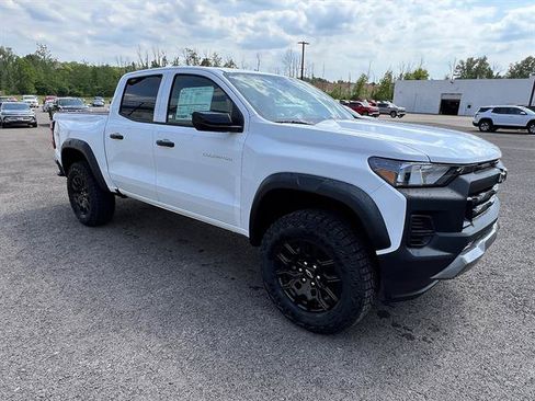 New 2026 Chevrolet Colorado Trail Boss AWD/4WD image 8