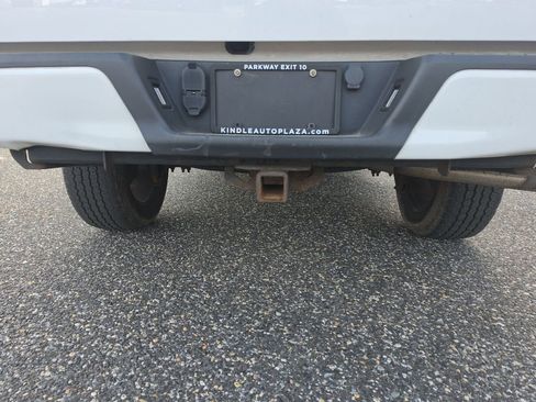 Used 2019 Ford F150 XL w/ Equipment Group 101A Mid image 7