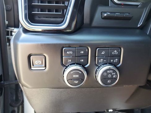 Used 2023 GMC Sierra 1500 Denali w/ Denali Reserve Package image 30