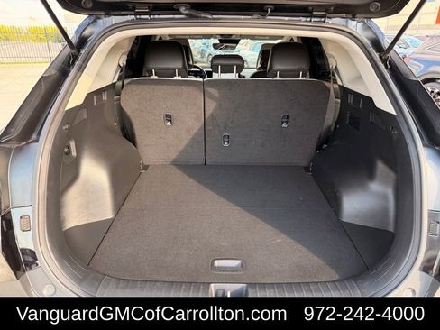 Used 2025 Kia Sportage EX image 31
