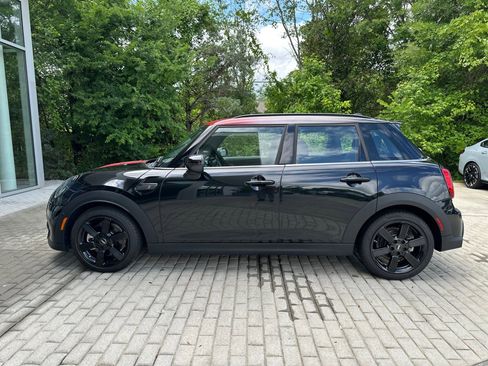 Used 2024 MINI Cooper S FWD image 2