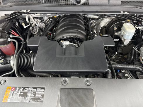 Used 2018 Cadillac Escalade Luxury RWD image 57