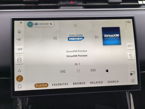 Used 2025 Land Rover Range Rover Sport SE image 19