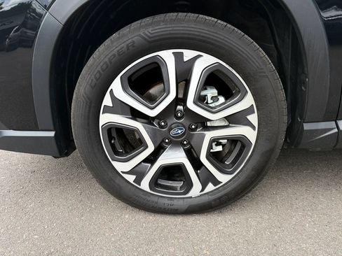 Used 2023 Subaru Ascent Limited AWD/4WD image 38