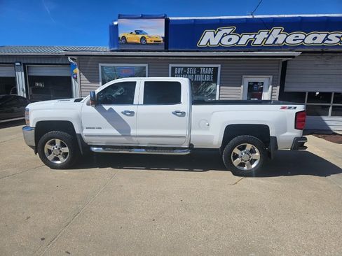 Used 2016 Chevrolet Silverado 2500 LTZ w/ Duramax Plus Package AWD/4WD image 1