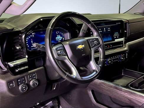 Used 2024 Chevrolet Silverado 3500 LTZ w/ LTZ Plus Package image 18