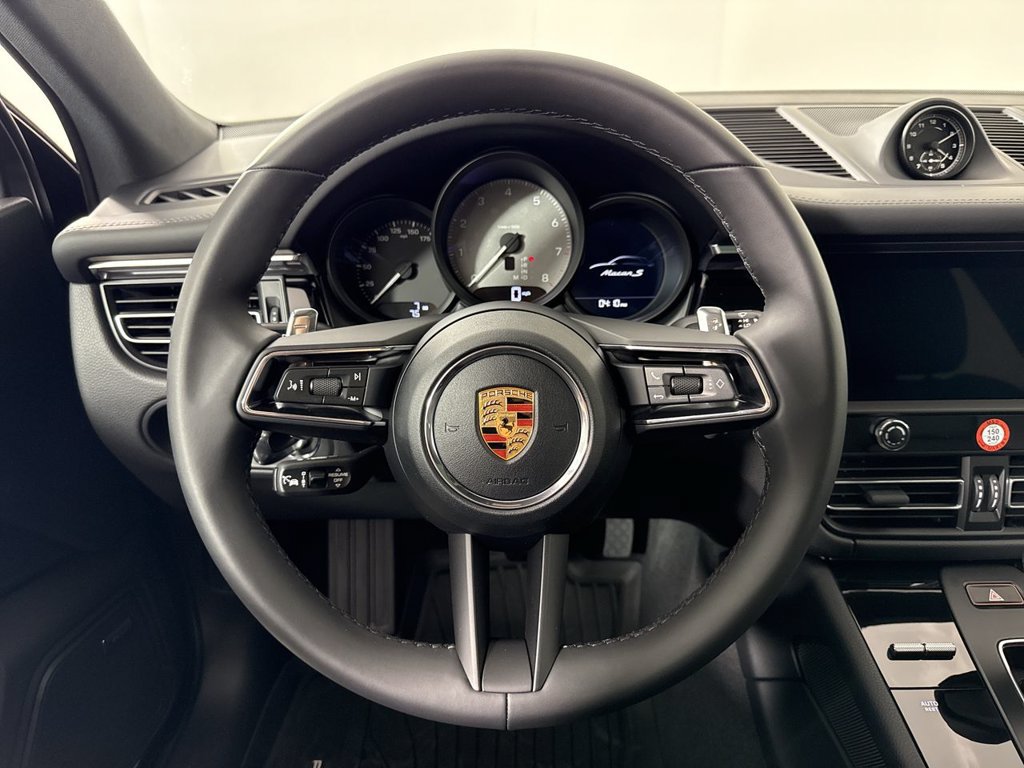 Used 2026 Porsche Macan S AWD/4WD image 36