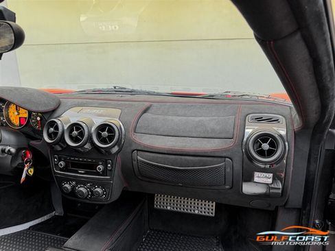 Used 2009 Ferrari F430 Scuderia RWD image 32