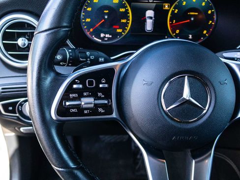 Used 2020 Mercedes-Benz GLC 300 image 37