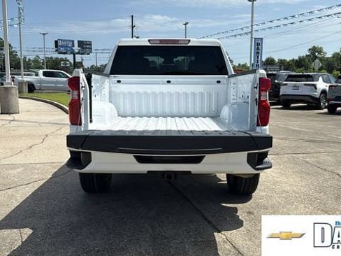 Used 2023 Chevrolet Silverado 1500 Custom RWD image 26