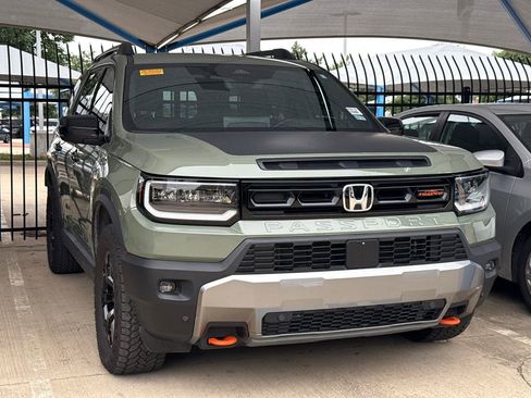 Used 2026 Honda Passport TrailSport Elite image 3