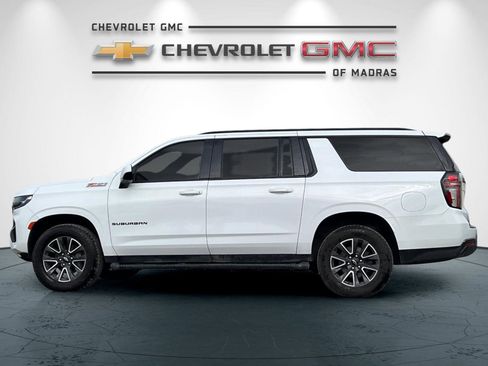 Used 2022 Chevrolet Suburban Z71 image 6