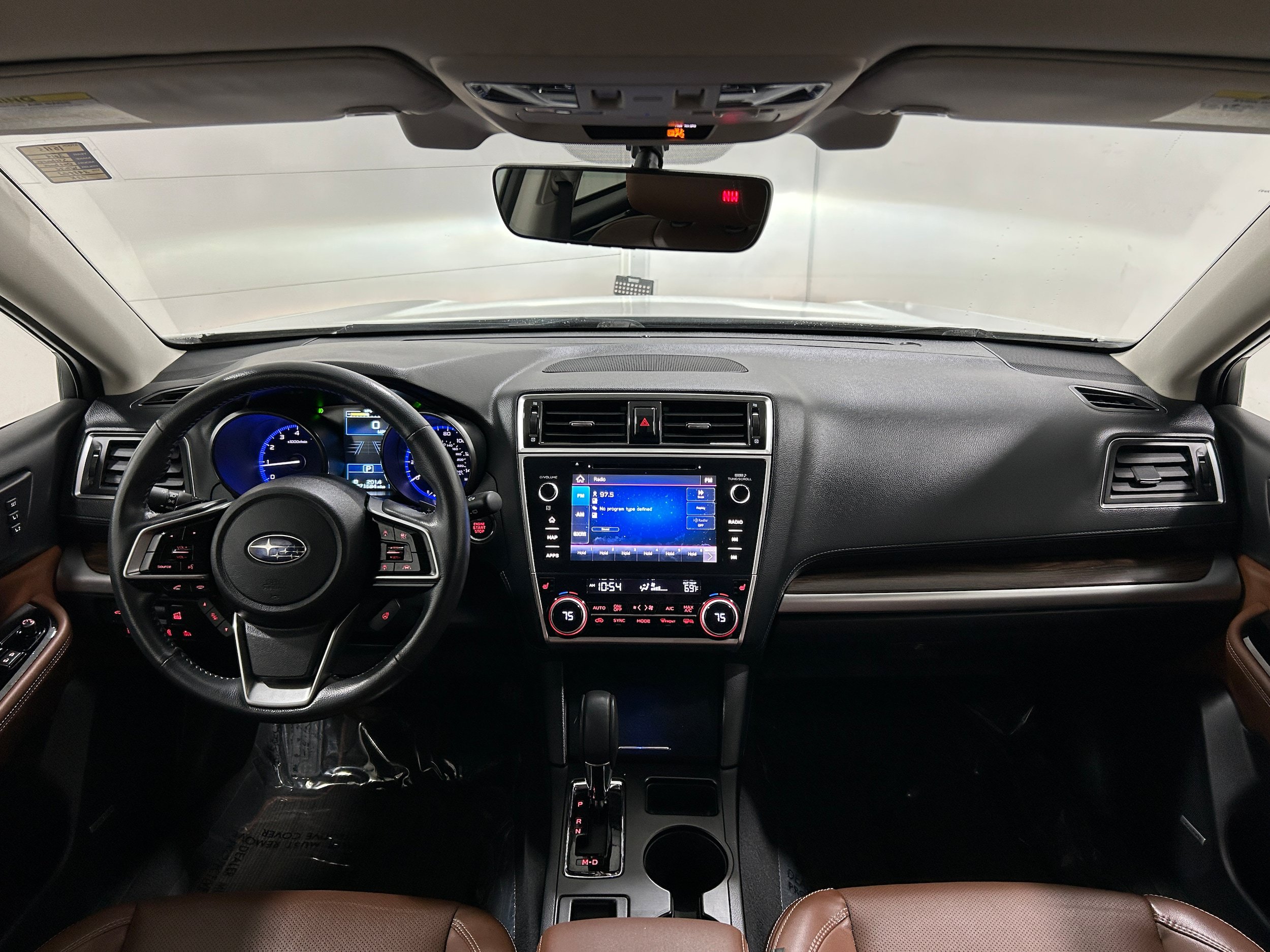 Used 2019 Subaru Outback 2.5i Touring AWD/4WD image 15