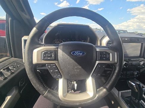 Used 2020 Ford F150 Lariat w/ Equipment Group 502A Luxury AWD/4WD image 10