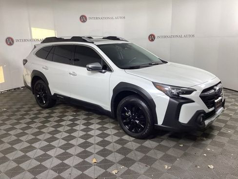 Certified 2023 Subaru Outback Touring XT image 3