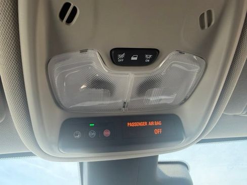 Used 2024 Buick Encore GX Preferred w/ Comfort Package AWD/4WD image 14