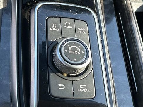 Used 2024 Nissan Armada Platinum w/ Cargo Package image 36