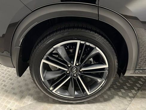 Certified 2025 INFINITI QX55 Essential image 36
