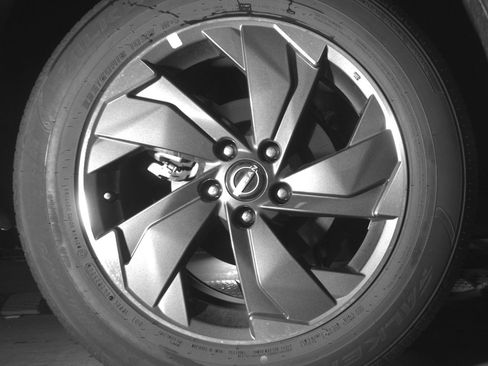 Used 2025 Nissan Rogue SV image 15