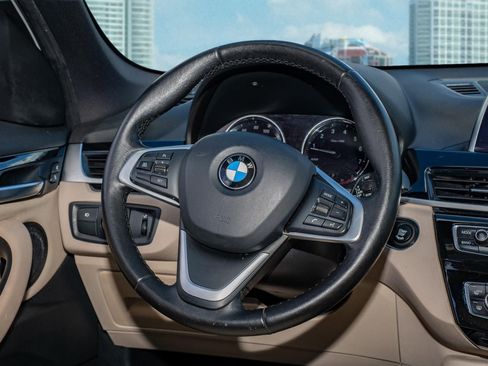 Used 2019 BMW X1 sDrive28i image 22