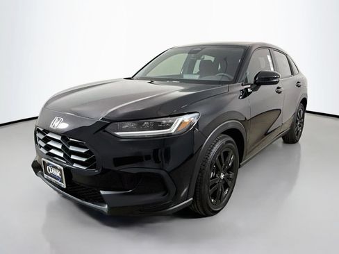 Certified 2026 Honda HR-V Sport image 3