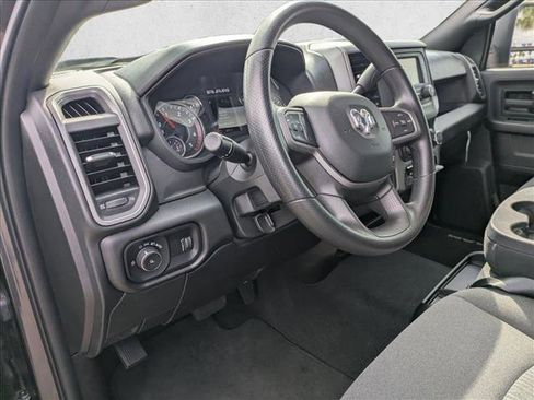 Used 2024 RAM 3500 Tradesman w/ Chrome Appearance Group image 9