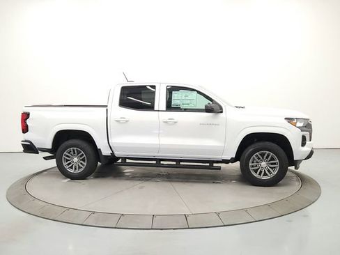 New 2026 Chevrolet Colorado LT RWD image 8