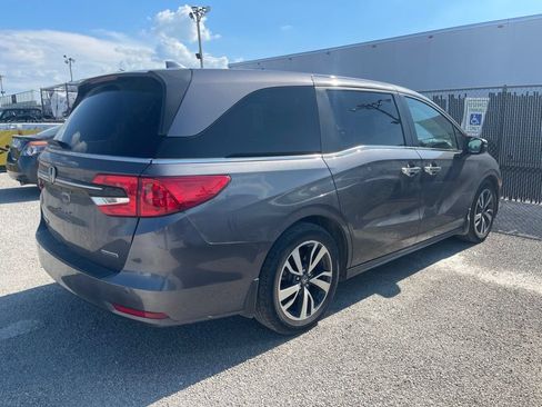 Used 2021 Honda Odyssey Touring image 5