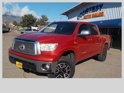 Used 2012 Toyota Tundra Limited w/ Platinum Pkg AWD/4WD image 1